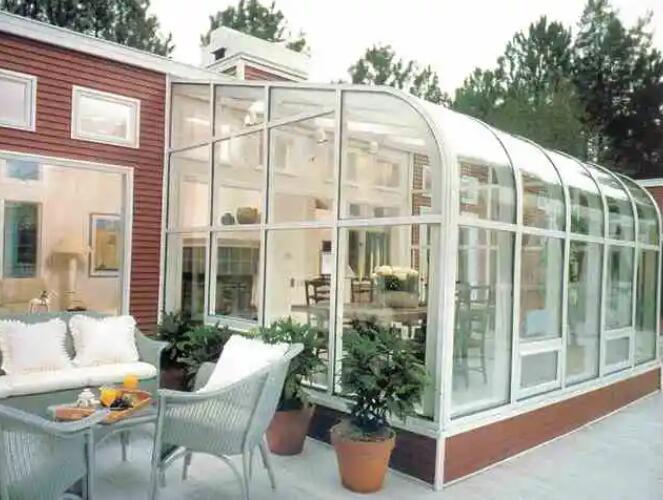 陽(yáng)光棚用什么材料做頂棚最好？