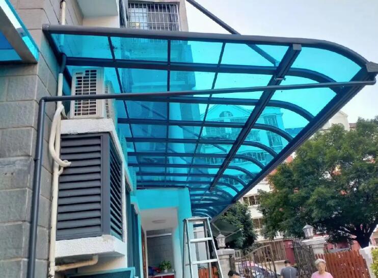 PC板檔雨棚，PC板雨棚案例