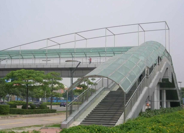 PC耐力板特有的屬性有哪些？