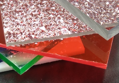 建筑頂棚材料的選擇什么比較好？